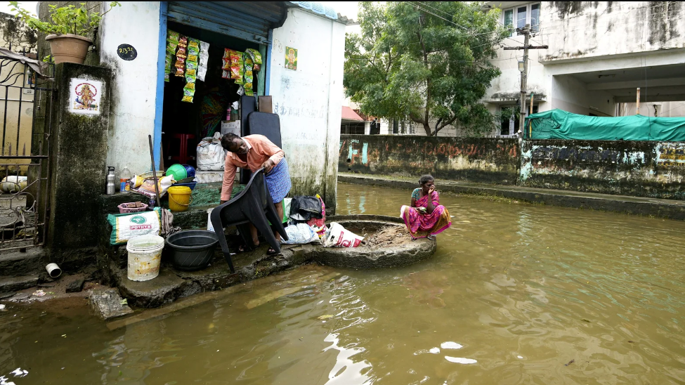 #TamilNaduFloodRelief #CycloneMichaungRecovery #UdhayanidhiStalin #ChennaiStrong